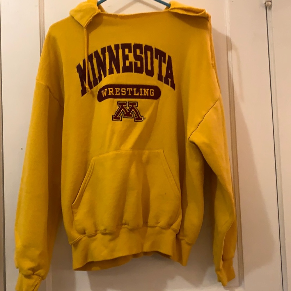 university of minnesota wrestling sweatshirt